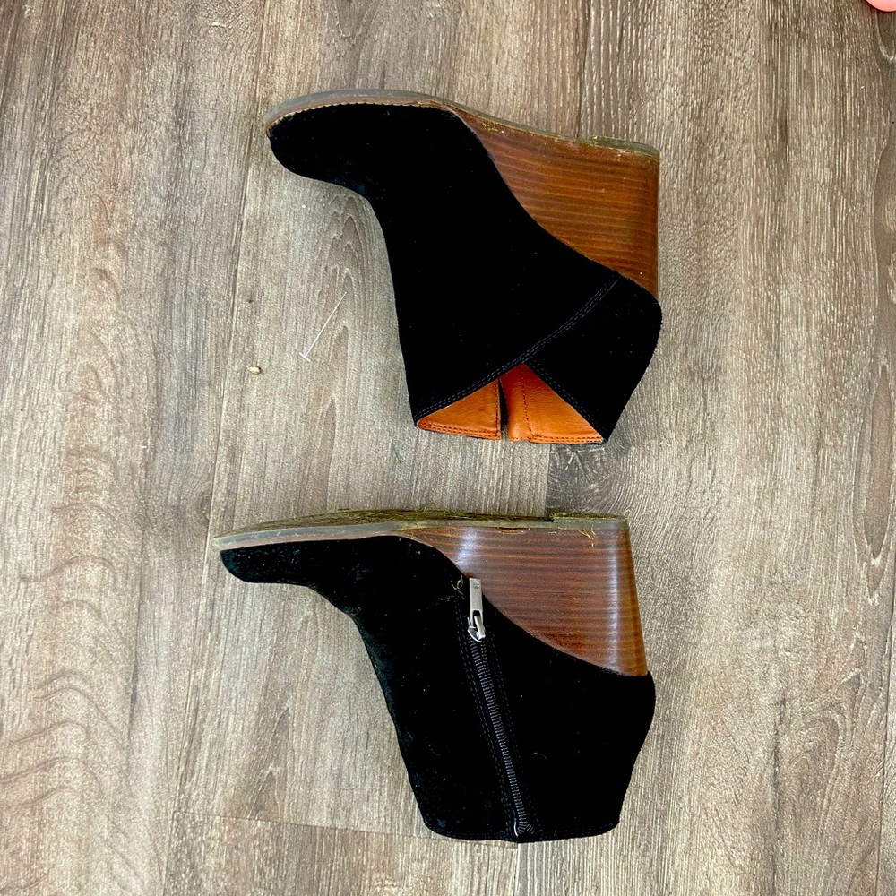 Lucky Brand boots 8.5